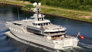 Charles_Simonyi_yacht